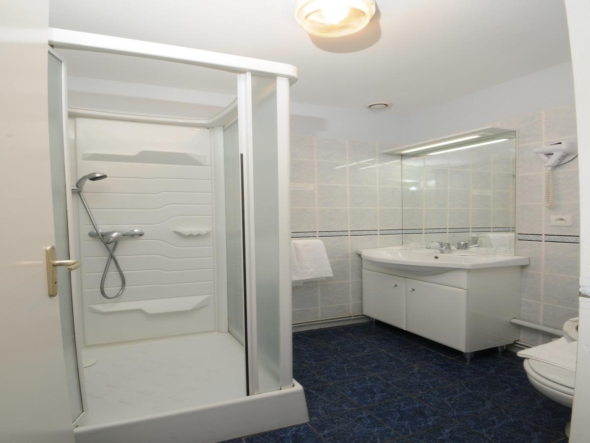 Hotel La Cabane Belin-Beliet Dış mekan fotoğraf